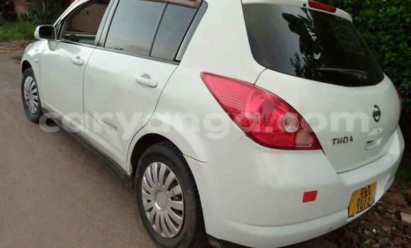 Nunua Ilio tumika Nissan Tiida White Gari ndani ya Blantyre nchini Malawi Nunua Ilio tumika Nissan Tiida White Gari ndani ya Blantyre nchini Malawi
