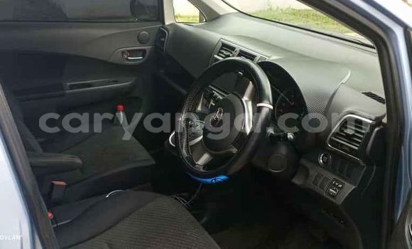 Acheter Occasion Voiture Toyota Ractis Bleu à Blantyre, Malawi Acheter Occasion Voiture Toyota Ractis Bleu à Blantyre, Malawi