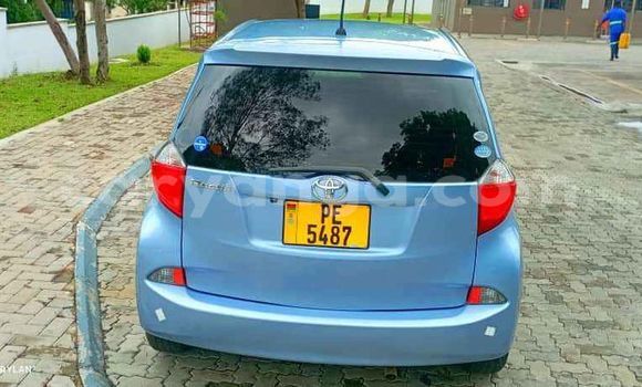 Acheter Occasion Voiture Toyota Ractis Bleu à Blantyre, Malawi Acheter Occasion Voiture Toyota Ractis Bleu à Blantyre, Malawi