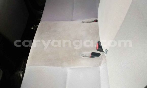 Nunua Ilio tumika Toyota Axio Silver Gari ndani ya Blantyre nchini Malawi Nunua Ilio tumika Toyota Axio Silver Gari ndani ya Blantyre nchini Malawi