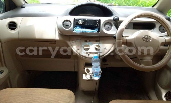 Nunua Ilio tumika Toyota Porte Blue Gari ndani ya Blantyre nchini Malawi Nunua Ilio tumika Toyota Porte Blue Gari ndani ya Blantyre nchini Malawi