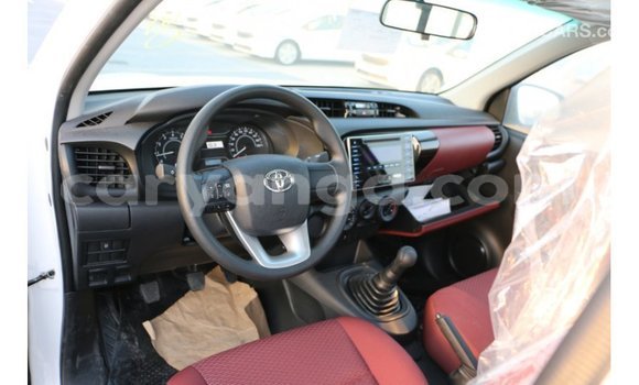 Buy Import Toyota Hilux White Car in Import - Dubai in Malawi Buy Import Toyota Hilux White Car in Import - Dubai in Malawi