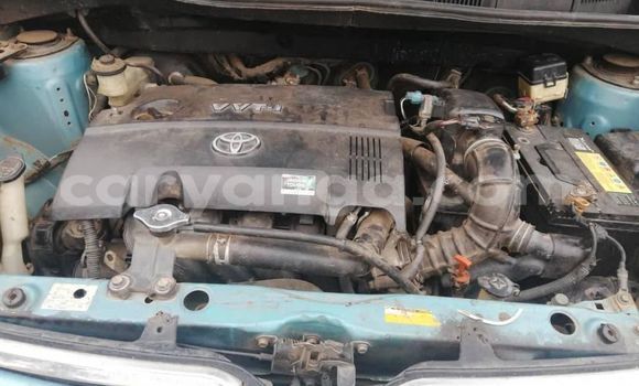 Buy Used Toyota Sienta Blue Car in Zomba in Malawi Buy Used Toyota Sienta Blue Car in Zomba in Malawi