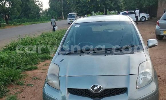 Buy Used Toyota Vitz Blue Car in Zomba in Malawi Buy Used Toyota Vitz Blue Car in Zomba in Malawi