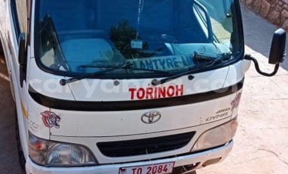 Acheter Occasion Voiture Toyota Dyna Blanc à Blantyre, Malawi Acheter Occasion Voiture Toyota Dyna Blanc à Blantyre, Malawi