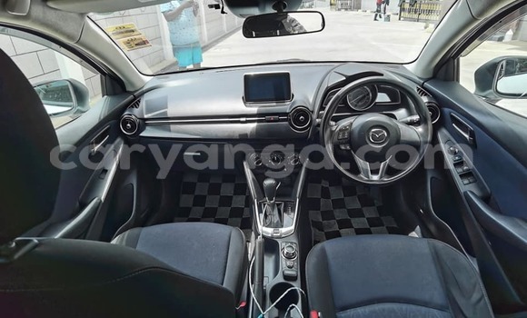 Acheter Occasion Voiture Mazda Demio Blanc à Blantyre, Malawi Acheter Occasion Voiture Mazda Demio Blanc à Blantyre, Malawi