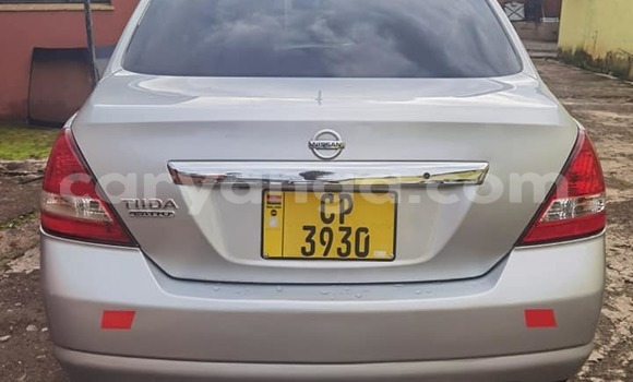 Acheter Occasion Voiture Nissan Tiida Gris à Blantyre, Malawi Acheter Occasion Voiture Nissan Tiida Gris à Blantyre, Malawi