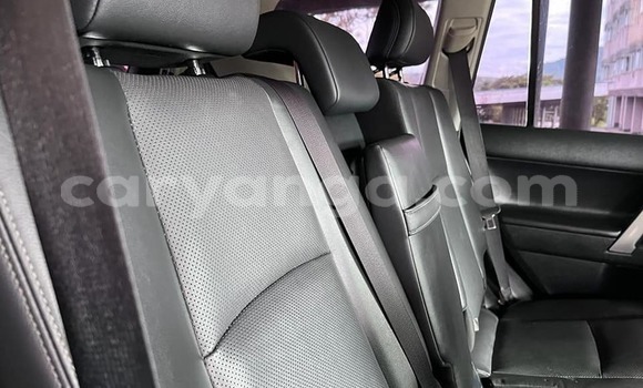 Acheter Occasion Voiture Toyota Land Cruiser Prado Gris à Blantyre, Malawi Acheter Occasion Voiture Toyota Land Cruiser Prado Gris à Blantyre, Malawi