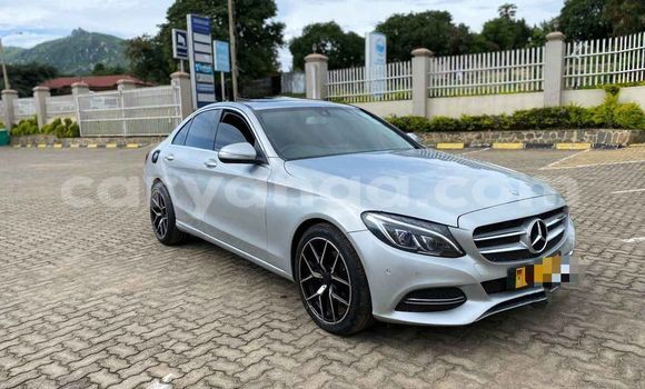 Nunua Ilio tumika Mercedes-Benz C-Classe Silver Gari ndani ya Blantyre nchini Malawi Nunua Ilio tumika Mercedes-Benz C-Classe Silver Gari ndani ya Blantyre nchini Malawi