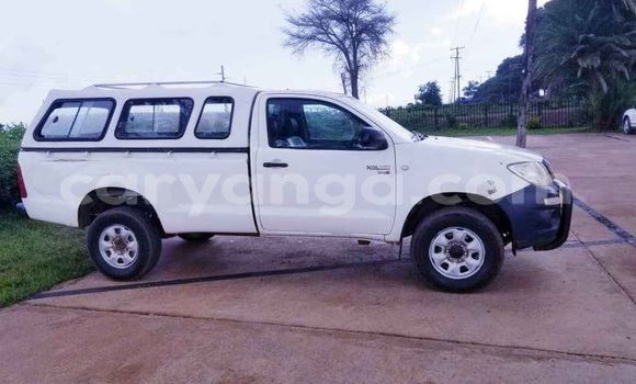 Buy Used Toyota Hilux White Car in Blantyre in Malawi Buy Used Toyota Hilux White Car in Blantyre in Malawi