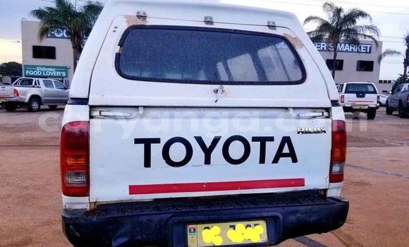 Buy Used Toyota Hilux White Car in Blantyre in Malawi Buy Used Toyota Hilux White Car in Blantyre in Malawi