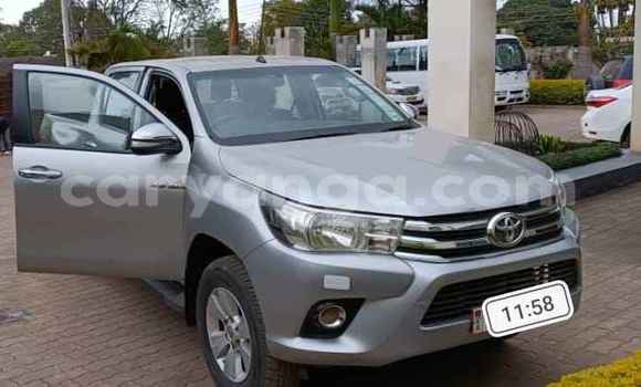 Nunua Ilio tumika Toyota Hilux Silver Gari ndani ya Blantyre nchini Malawi Nunua Ilio tumika Toyota Hilux Silver Gari ndani ya Blantyre nchini Malawi
