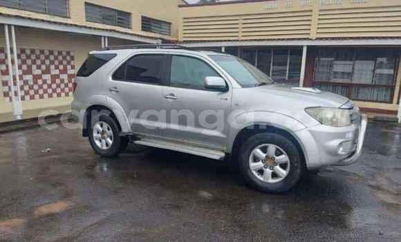 Buy Used Toyota Fortuner Silver Car in Blantyre in Malawi Buy Used Toyota Fortuner Silver Car in Blantyre in Malawi