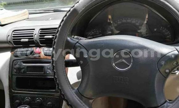 Nunua Ilio tumika Mercedes‒Benz C–Class Black Gari ndani ya Blantyre nchini Malawi Nunua Ilio tumika Mercedes‒Benz C–Class Black Gari ndani ya Blantyre nchini Malawi