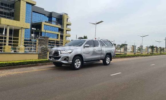 Nunua Ilio tumika Toyota Hilux Silver Gari ndani ya Blantyre nchini Malawi Nunua Ilio tumika Toyota Hilux Silver Gari ndani ya Blantyre nchini Malawi