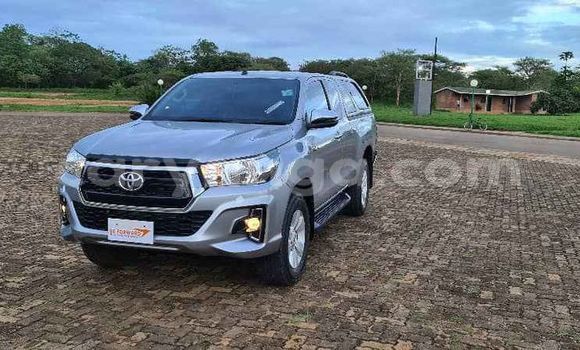 Buy Used Toyota Hilux Silver Car in Blantyre in Malawi Buy Used Toyota Hilux Silver Car in Blantyre in Malawi