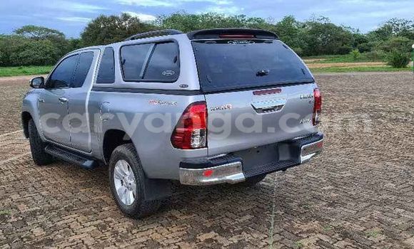 Buy Used Toyota Hilux Silver Car in Blantyre in Malawi Buy Used Toyota Hilux Silver Car in Blantyre in Malawi