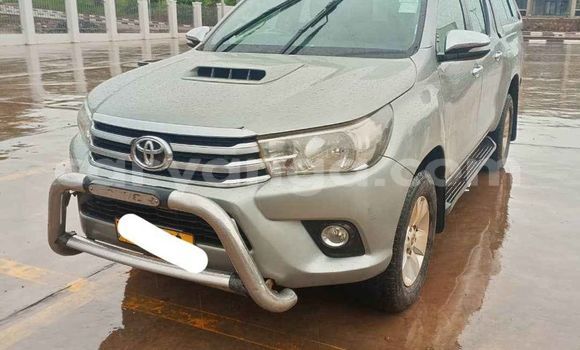 Nunua Ilio tumika Toyota Hilux Silver Gari ndani ya Blantyre nchini Malawi Nunua Ilio tumika Toyota Hilux Silver Gari ndani ya Blantyre nchini Malawi
