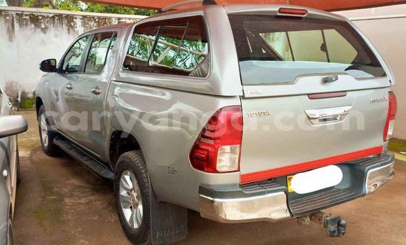 Nunua Ilio tumika Toyota Hilux Silver Gari ndani ya Blantyre nchini Malawi Nunua Ilio tumika Toyota Hilux Silver Gari ndani ya Blantyre nchini Malawi