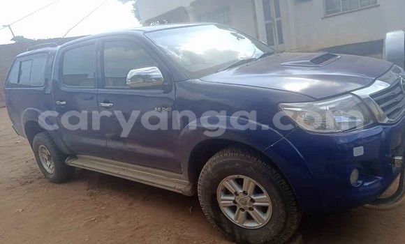 Buy Used Toyota Hilux Blue Car in Blantyre in Malawi Buy Used Toyota Hilux Blue Car in Blantyre in Malawi