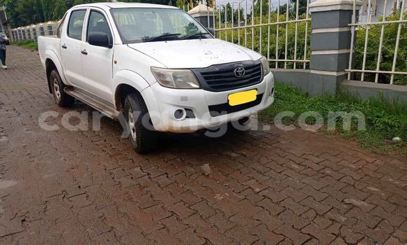 Buy Used Toyota Hilux White Car in Blantyre in Malawi Buy Used Toyota Hilux White Car in Blantyre in Malawi