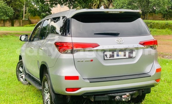 Buy Used Toyota Fortuner Silver Car in Blantyre in Malawi Buy Used Toyota Fortuner Silver Car in Blantyre in Malawi
