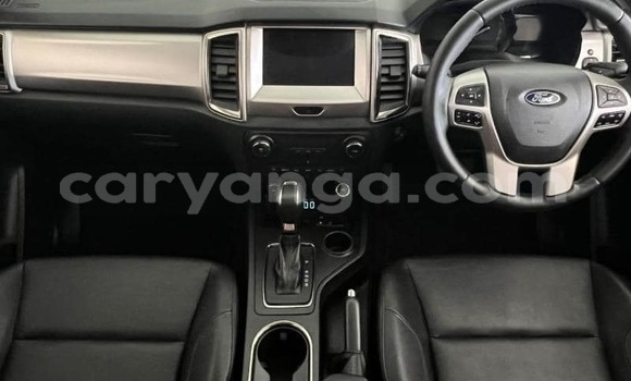 Nunua Ilio tumika Ford Everest Silver Gari ndani ya Blantyre nchini Malawi Nunua Ilio tumika Ford Everest Silver Gari ndani ya Blantyre nchini Malawi