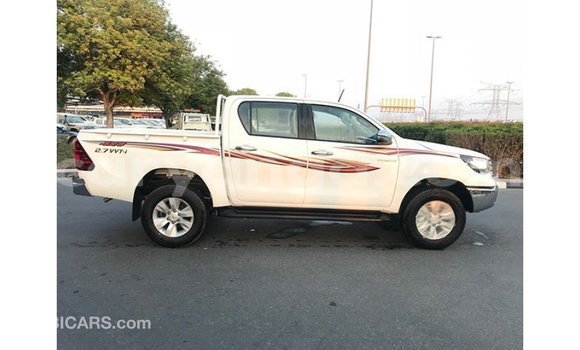 Buy Import Toyota Hilux White Car in Import - Dubai in Malawi Buy Import Toyota Hilux White Car in Import - Dubai in Malawi