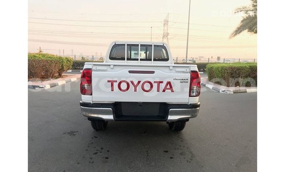 Buy Import Toyota Hilux White Car in Import - Dubai in Malawi Buy Import Toyota Hilux White Car in Import - Dubai in Malawi