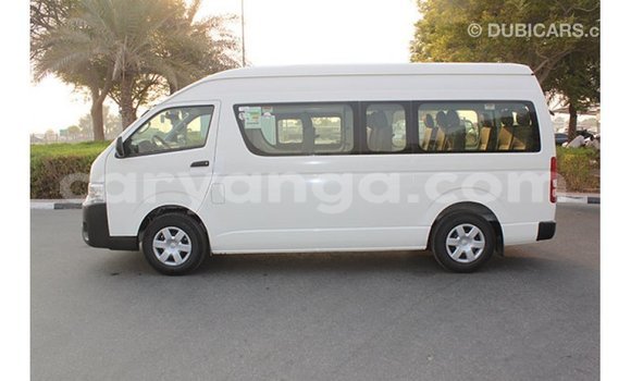 Buy Import Toyota Hiace White Car in Import - Dubai in Malawi Buy Import Toyota Hiace White Car in Import - Dubai in Malawi
