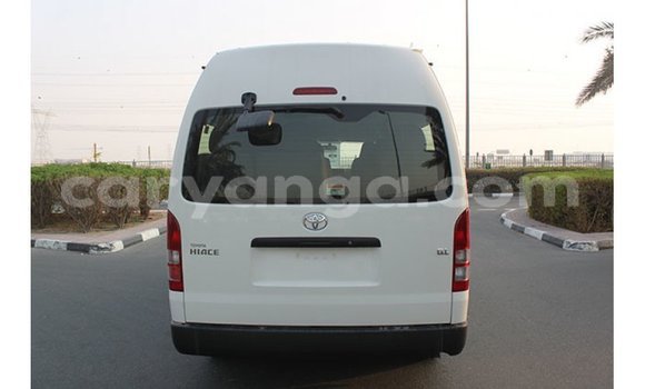 Buy Import Toyota Hiace White Car in Import - Dubai in Malawi Buy Import Toyota Hiace White Car in Import - Dubai in Malawi