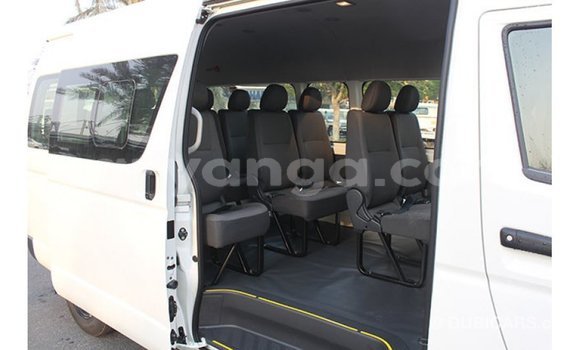 Buy Import Toyota Hiace White Car in Import - Dubai in Malawi Buy Import Toyota Hiace White Car in Import - Dubai in Malawi