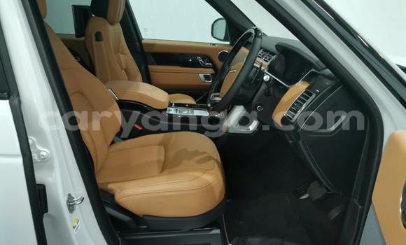 Acheter Occasion Voiture Land Rover Range Rover Blanc à Blantyre, Malawi Acheter Occasion Voiture Land Rover Range Rover Blanc à Blantyre, Malawi