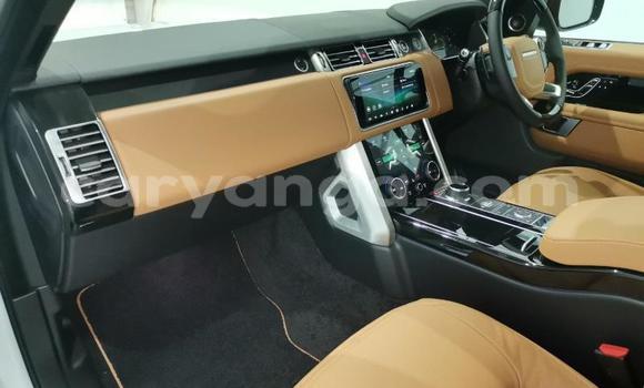 Acheter Occasion Voiture Land Rover Range Rover Blanc à Blantyre, Malawi Acheter Occasion Voiture Land Rover Range Rover Blanc à Blantyre, Malawi