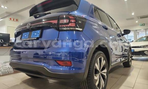 Nunua Ilio tumika Volkswagen T-Roc Blue Gari ndani ya Blantyre nchini Malawi Nunua Ilio tumika Volkswagen T-Roc Blue Gari ndani ya Blantyre nchini Malawi