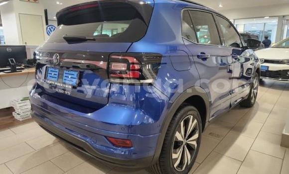 Nunua Ilio tumika Volkswagen T-Roc Blue Gari ndani ya Blantyre nchini Malawi Nunua Ilio tumika Volkswagen T-Roc Blue Gari ndani ya Blantyre nchini Malawi