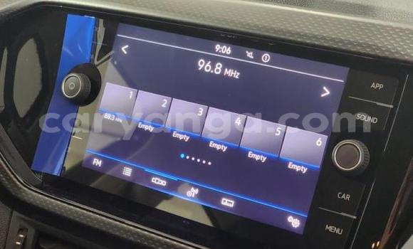 Nunua Ilio tumika Volkswagen T-Roc Blue Gari ndani ya Blantyre nchini Malawi Nunua Ilio tumika Volkswagen T-Roc Blue Gari ndani ya Blantyre nchini Malawi