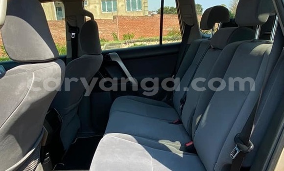 Nunua Ilio tumika Toyota Land Cruiser Prado Brown Gari ndani ya Blantyre nchini Malawi Nunua Ilio tumika Toyota Land Cruiser Prado Brown Gari ndani ya Blantyre nchini Malawi