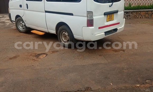 Nunua Ilio tumika Nissan Caravan White Gari ndani ya Blantyre nchini Malawi