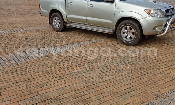 Nunua Ilio tumika Toyota Hilux Silver Gari ndani ya Blantyre nchini Malawi Nunua Ilio tumika Toyota Hilux Silver Gari ndani ya Blantyre nchini Malawi