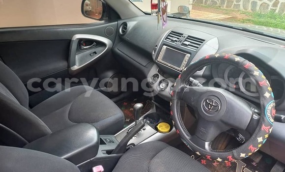 Nunua Ilio tumika Toyota RAV4 Other Gari ndani ya Blantyre nchini Malawi Nunua Ilio tumika Toyota RAV4 Other Gari ndani ya Blantyre nchini Malawi