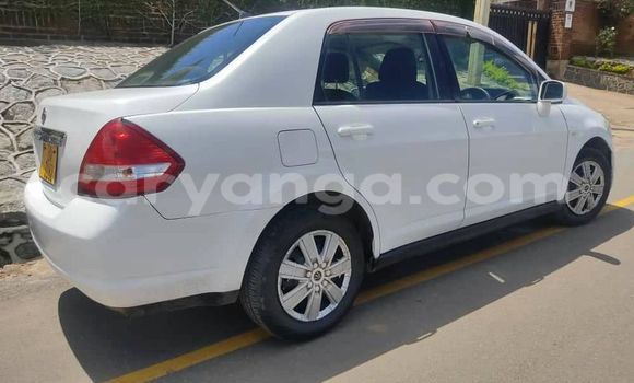 Buy Used Nissan Tiida White Car in Lilongwe in Malawi Buy Used Nissan Tiida White Car in Lilongwe in Malawi