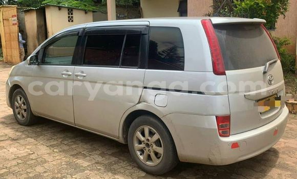 Buy Used Toyota Isis Silver Car in Lilongwe in Malawi Buy Used Toyota Isis Silver Car in Lilongwe in Malawi