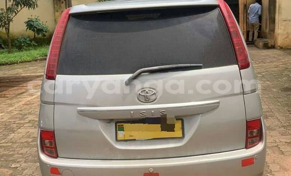 Buy Used Toyota Isis Silver Car in Lilongwe in Malawi Buy Used Toyota Isis Silver Car in Lilongwe in Malawi