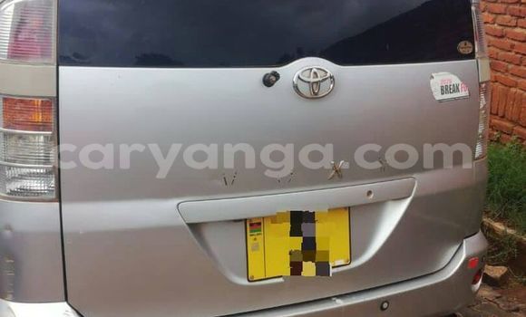 Buy Used Toyota Voxy Silver Car in Lilongwe in Malawi Buy Used Toyota Voxy Silver Car in Lilongwe in Malawi