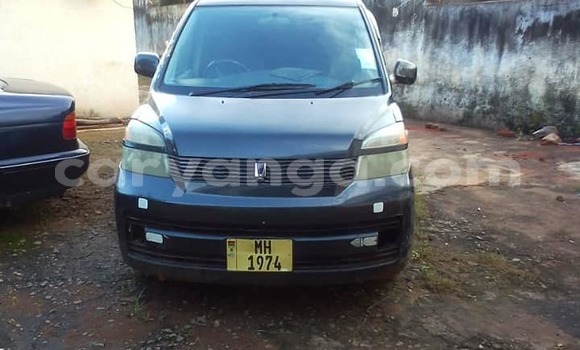 Buy Used Toyota Voxy Blue Car in Lilongwe in Malawi Buy Used Toyota Voxy Blue Car in Lilongwe in Malawi