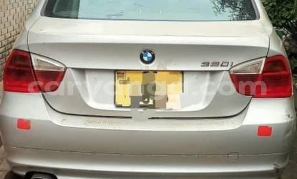 Acheter Occasion Voiture BMW 3–Series Gris à Lilongwe, Malawi Acheter Occasion Voiture BMW 3–Series Gris à Lilongwe, Malawi