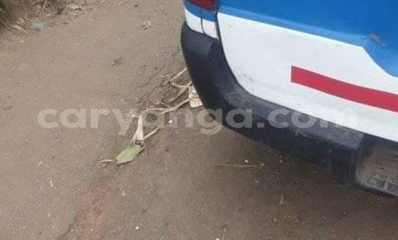 Acheter Occasion Voiture Toyota Hiace Blanc à Blantyre, Malawi Acheter Occasion Voiture Toyota Hiace Blanc à Blantyre, Malawi