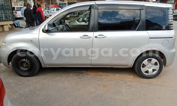 Buy Used Toyota Sienta Silver Car in Blantyre in Malawi Buy Used Toyota Sienta Silver Car in Blantyre in Malawi