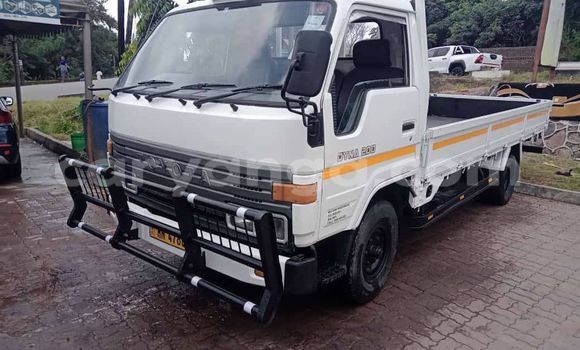 Buy Used Toyota Dyna White Car in Blantyre in Malawi Buy Used Toyota Dyna White Car in Blantyre in Malawi